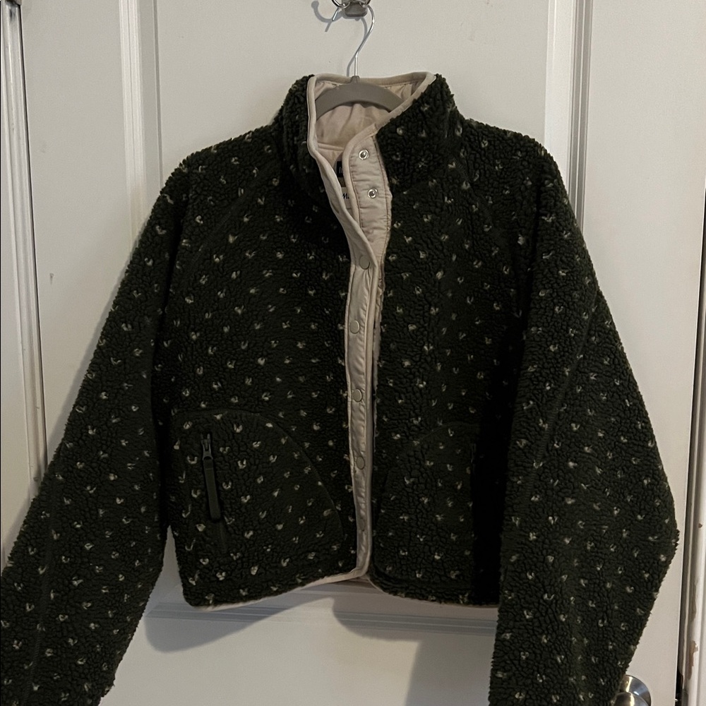 BLANKNYC NWT fleece sherpa jacket green